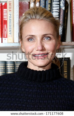 HUNTINGTON, NY - JAN 13: Cameron Diaz signs \'The Body Book: The Law of Hunger, the Science of Strength and Other Ways to Love Your Amazing Body\' at The Book Revue on January 13, 2014 in Huntington, NY.