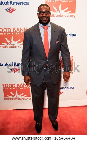 NEW YORK-APR 9: NFL player Chris Canty attends the Food Bank for New York City\'s Can Do Awards Dinner Gala at Cipriani Wall Street on April 9, 2014 in New York City.