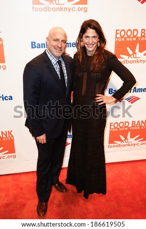 NEW YORK-APR 9: Tom Colicchio and Lori Silverbush attend the Food Bank for New York City\'s Can Do Awards Dinner Gala at Cipriani Wall Street on April 9, 2014 in New York City.