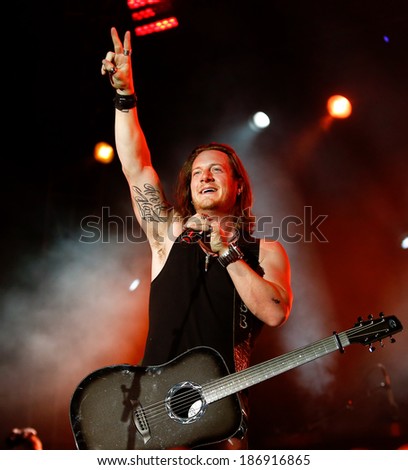 LAS VEGAS-APR 4: Tyler Hubbard of Florida Georgia Line performs at the 2nd Annual Academy of Country Music (ACM) Party For A Cause Festival - 