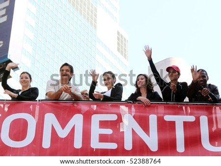 NEW YORK - MAY 1: L-R Jessica Biel,Dr. Mehmet Oz,Jessica Alba,Lilly Tartikoff,Halle Berry & Trey Songz at the 13th Annual EIF Revlon Run/Walk for Women in Times Square on May 1, 2010 in New York City.