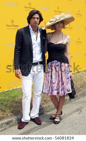 NEW YORK - JUNE 26: Argentine polo player Nacho Figueras and his wife attend the Veuve Clicquot Polo Classic at Governor\'s Island on June 26, 2010 in New York City.