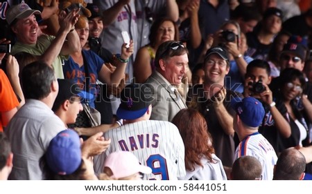 FLUSHING - AUGUST 1: Former New York Mets catcher Gary Carter visits the crowd during a baseball game at Citi Field against the Arizona Diamondbacks on August 1, 2010 in Flushing, New York.