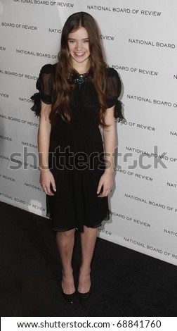 NEW YORK - JAN 11: Hailee Steinfeld attends the 2011 National Board of Review of Motion Pictures Gala at Cipriani\'s on January 11, 2011 in New York City.