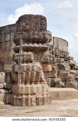 Beautiful stone work of Mayadevi Temple, Sun temple Complex