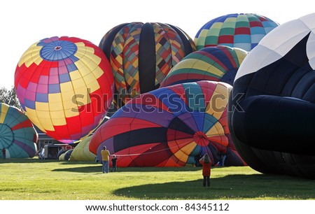 SUSSEX, CANADA - SEPTEMBER 8: Preparing for the evening launch at the Atlantic International Balloon Fiesta on September 8, 2011 in Sussex, Canada.