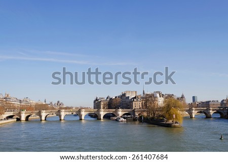 PARIS, FRANCE, March 12, 2015 : The Pont Neuf is the oldest bridge across the Seine in Paris.It stands by the western point of the Ile de la Cite, the island that was the heart of medieval Paris.