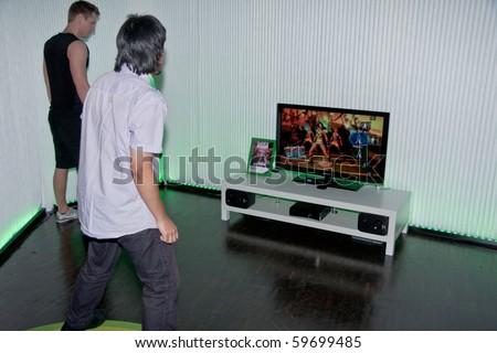 xbox kinect dance central. Dance Central for Kinect