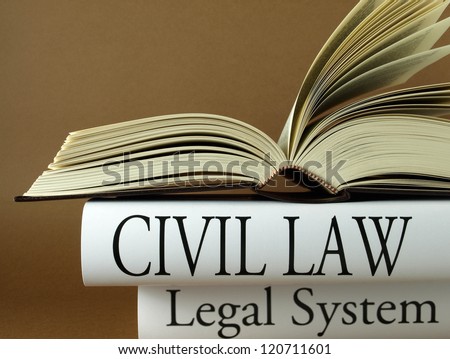 Civil law (book reviews)