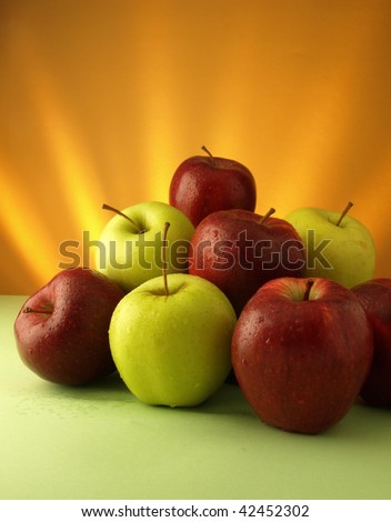 Rays of light and fresh apples\
\
Group of apples