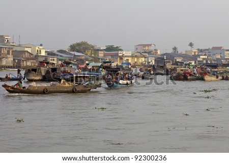CAN THO, VIETNAM - JAN 7: Morning time at the famous Can Tho Floating Market in Can Tho, Vietnam on January 7, 2012. Cai Rang Market is the biggest floating market in the Mekong Delta