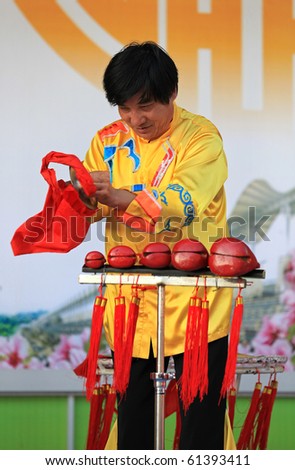 SHANGHAI - SEP 06: Artists take part in the Folk Culture of Jinshan-Local Residents Activities event at Shanghai World Expo 2010 on SEP 06, 2010 in Shanghai, China