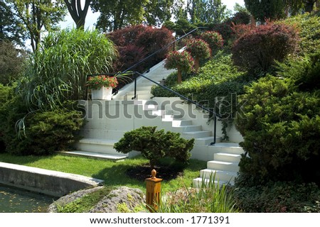 Beautiful Landscaped Gardens