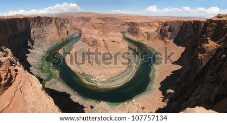 Colorado River turns around the Horseshoe Bend near Page, Arizona, United States