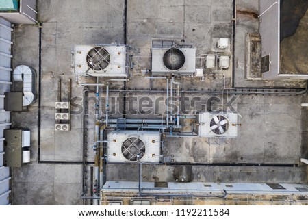 Air conditioner outdoor unit from the above