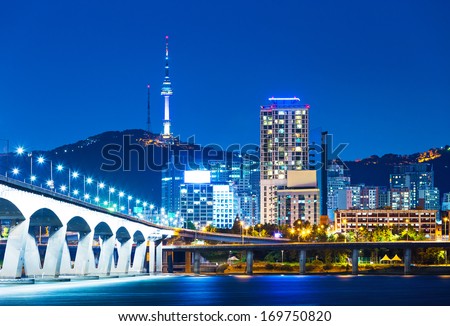 Han River and Bridge in Seoul Han River and Bridge in Seoul