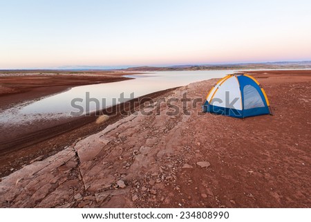 Camping Adventure on the Desert Shore of Lake Powell (Glen Canyon National Recreation Area in Arizona and Utah)