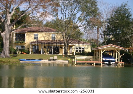 House on Lake,\
\
Winter Park,\
\
Florida