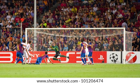 BARCELONA - SEPTEMBER 13: Thiago Silva scores a goal during the Champions League match between FC Barcelona and AC Milan, final score 2 - 2, on September 13, 2011, in Camp Nou, Barcelona, Spain.