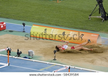 BARCELONA - JULY 28: European Athletics Championships Barcelona 2010. Final of long jump for women. In the picture, Ivana Spanovic (Serbia). July 28, 2010 in Barcelona