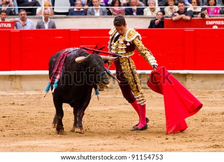 BARCELONA - SEPTEMBER 24: The famous torero Jose Maria Manzanares performs at the last bullfight in Catalonia before the government prohibition, on September 24, 2011 in Barcelona, Spain.