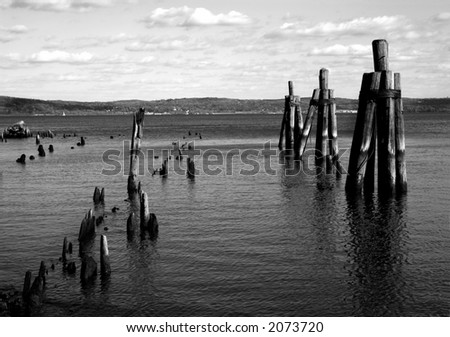 Hudson River flowing through upstate New York; black and white