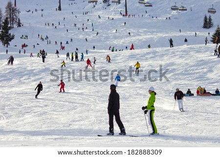 FLACHAU, AUSTRIA - DEC 27: Ski pistes near the ski resort town of Flachau, Austria on Dec 27, 2012. These pistes are part of the Ski Armade network, the largest of Europe