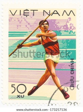 VIET NAM - CIRCA  1978: A stamp printed in Viet Nam shows throwing a spear,  series sports games in Viet Nam, circa 1978