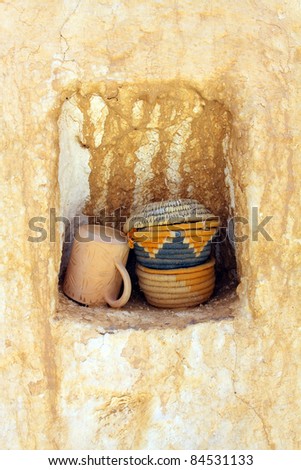 Ceramic ware in a niche. House Berbers.