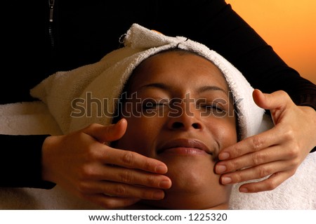 Face Massage at Day Spa Salon