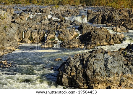 White water and waterfalls at the Great Falls Park in Virginia