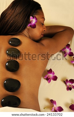 Massage Hot Mineral Stones with Flowers