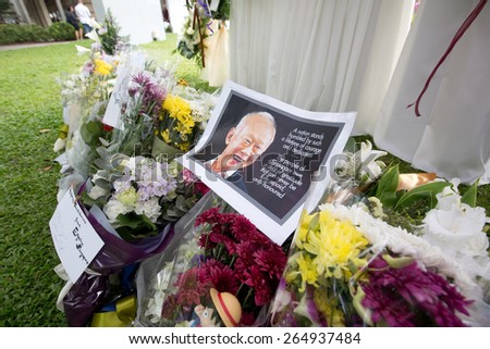 SINGAPORE - MARCH 23:FLowers laid by visitors paying last respect and writing tribute to the late ex prime minister of Singapore, Mr Lee Kuan who died due to ill health, Mar 23, 2015, Singapore