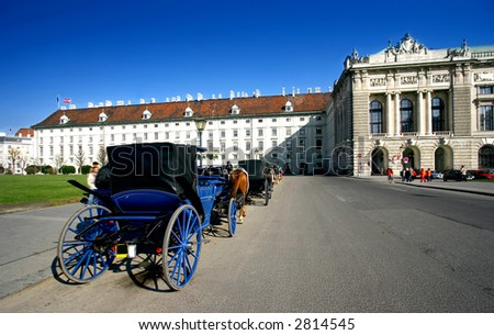 Horse drawn carriages in Hofburg, Heldenplatz, Vienna, Austria