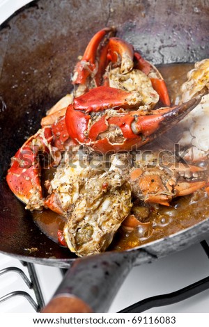 Fresh crabs cooked in black pepper sauce