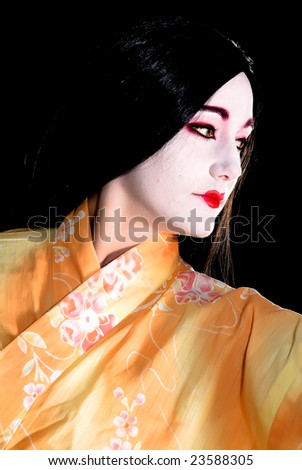 geisha makeup application. Perfect over thethis makeup