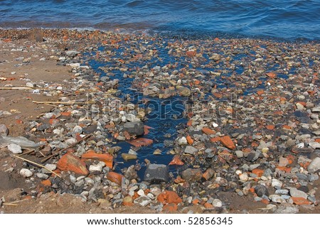 Pollution: sewage flow down directly in the sea