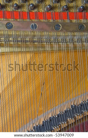 The burst string on the ancient piano