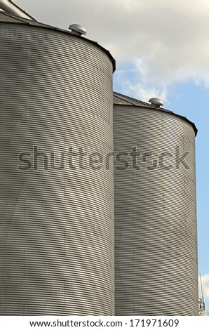 Large grain silos sit along an agricultural area of south eastern Texas