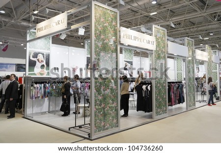 MOSCOW-SEPTEMBER 5: Stand women\'s clothing brand French PHILIPPE CARAT at the international  Fashion Fair on September 5, 2011 in Moscow