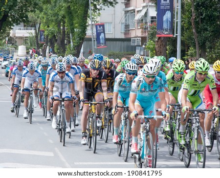 ISTANBUL - MAY 4 : Racers cycling at 50 th International Presidential Cycling Tour May 04, 2014  in Istanbul , Turkey