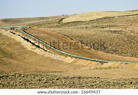 pipeline construction through a gas field in Wyoming