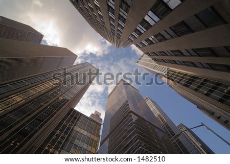  Wide angle shot of skycrapers in New York City with a diagonal tilt