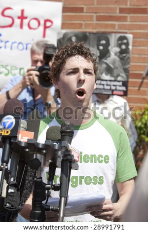 LOS ANGELES - APRIL 22: Tom Holder, of UK Pro-Test speaks at a pro-research rally at UCLA defending the use of animals in research on Earth Day, April 22nd, 2009 in Los Angeles.