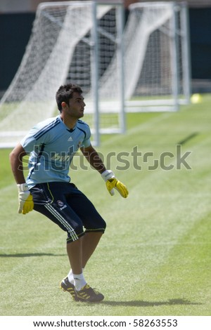 LOS ANGELES - JULY 30: Real Madrid defender ?lvaro Arbeloa practices at UCLA, in Los Angeles on July 30, 2010.  Real Madrid prepares for a game against the L.A. Galaxy.