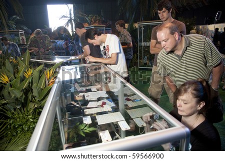 SANTA MONICA, CA - AUGUST 20: Lost fans examine and photograph various props up for bid at Profiles in History\'s Auction for ABC\'s Lost on August 21, 2010 in Santa Monica, CA.