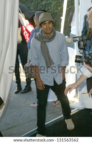 BEVERLY HILLS - MARCH 13: Kunal Nayyar arrives at the 2013 Paleyfest 