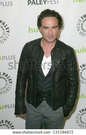 BEVERLY HILLS - MARCH 13: Johnny Galecki arrives at the 2013 Paleyfest 