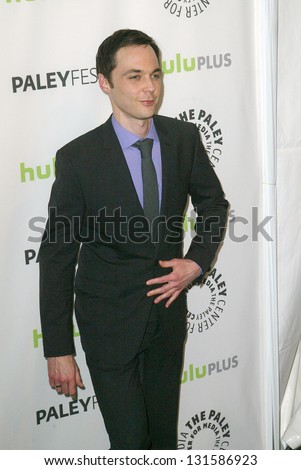 BEVERLY HILLS - MARCH 13: Jim Parsons arrives at the 2013 Paleyfest \