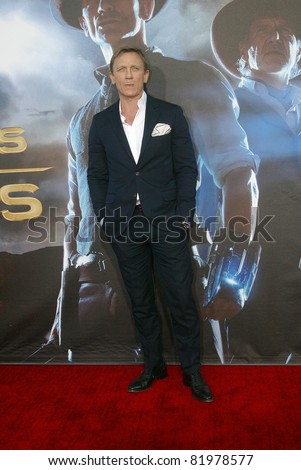 SAN DIEGO, CA - JULY 23: Daniel Craig arrives at the world premiere of \
